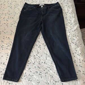 Women's Dark Blue Jeans